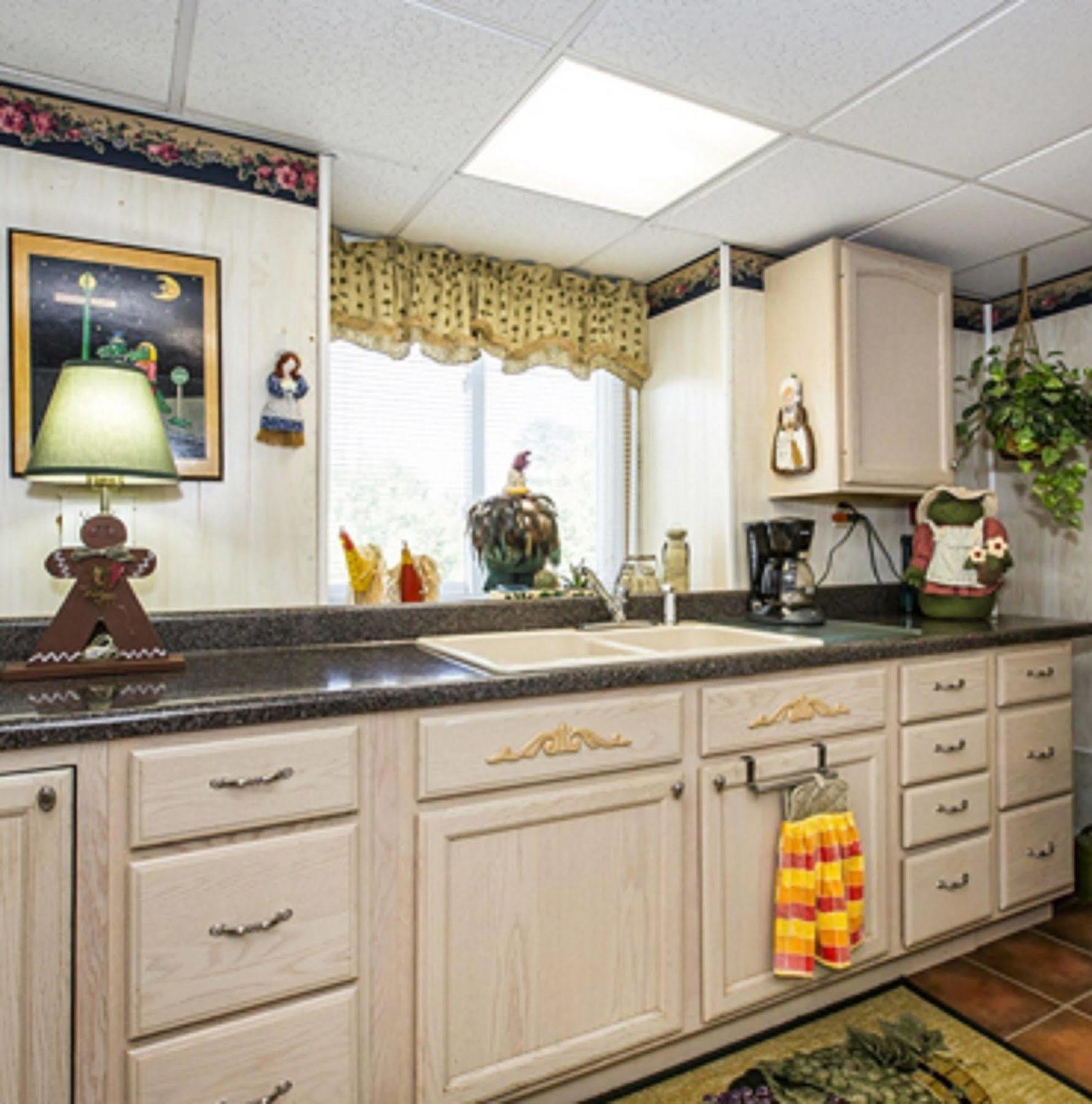 Matthews Manor Bed & Breakfast Экстерьер фото